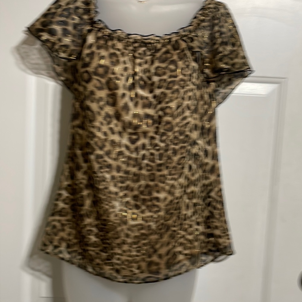 White House Black Market New Leopard Top Small